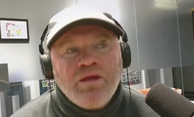 开云体育app-鲁尼：我早年周薪只有75镑，在签职业合同前常跟爸妈借钱